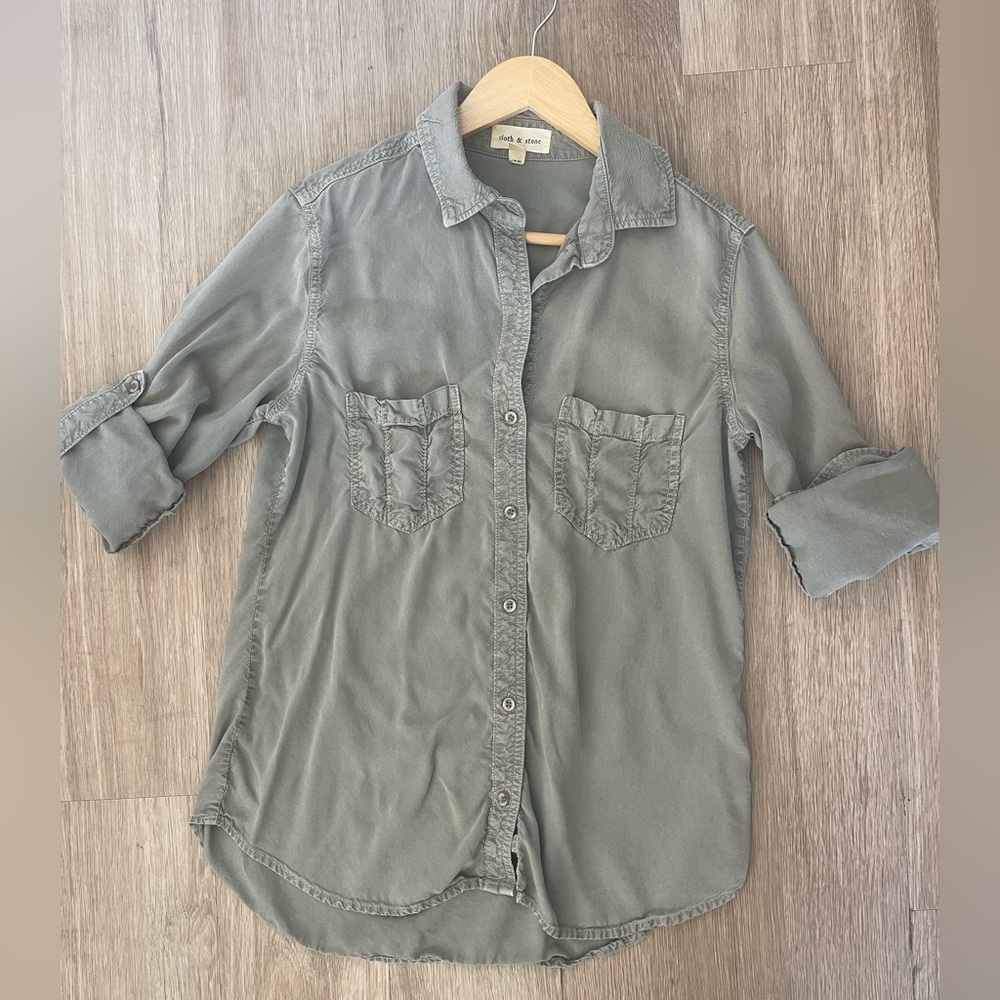 Anthropologie Cloth & Stone Sage Button-Down Shirt